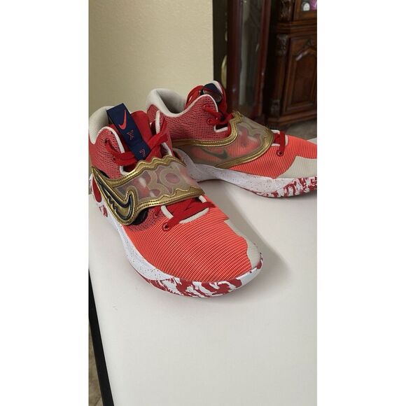 Nike Other - Nike KD‎ Trey 5 X University Red Metallic Gold mens athletic shoes size 11.5